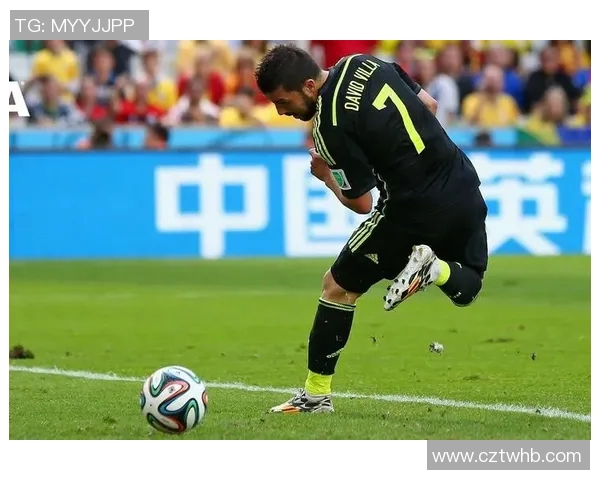 震撼瞬间足球远射集锦带你领略世界顶级射手的精彩表现与绝妙进球 震撼瞬间足球远射集锦带你领略世界顶级射手的精彩表现与绝妙进球